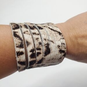 Tandy Leather Animal Print Bracelet